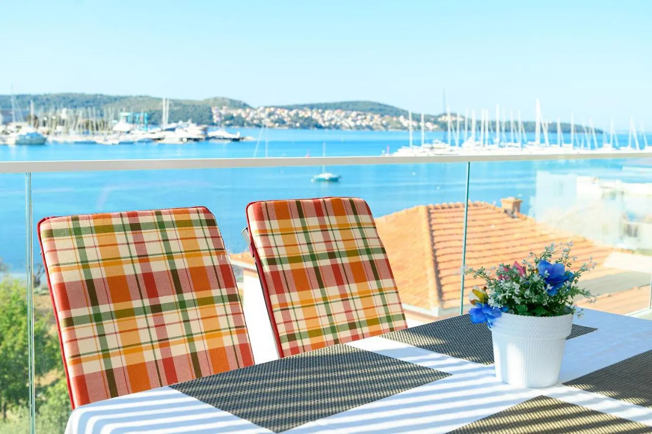 Apartment Seaside Trogir 0*,