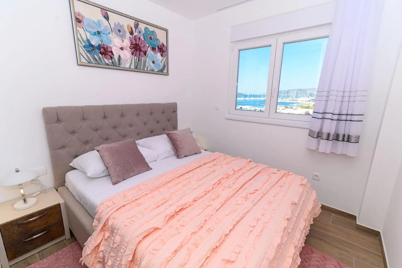 Apartment Seaside Trogir