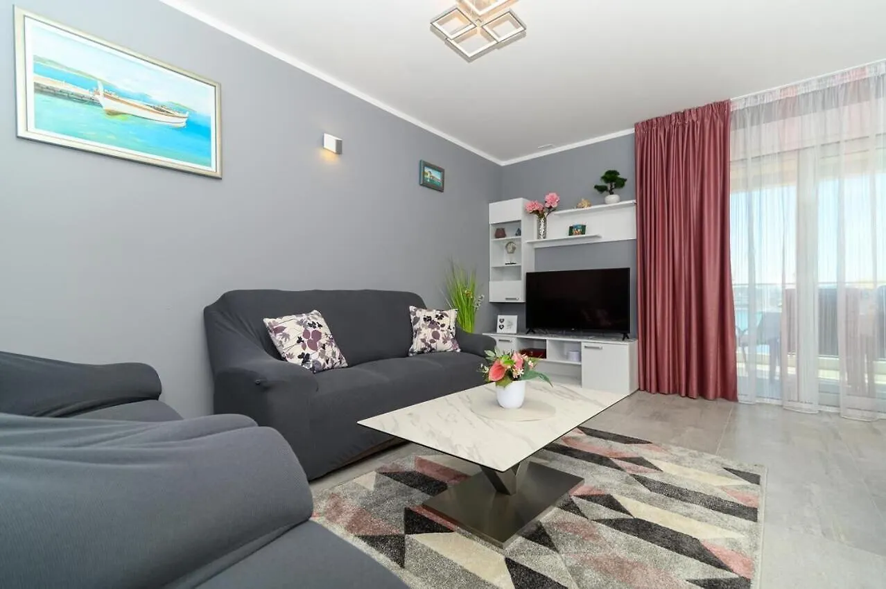 Apartment Seaside Trogir Croatia