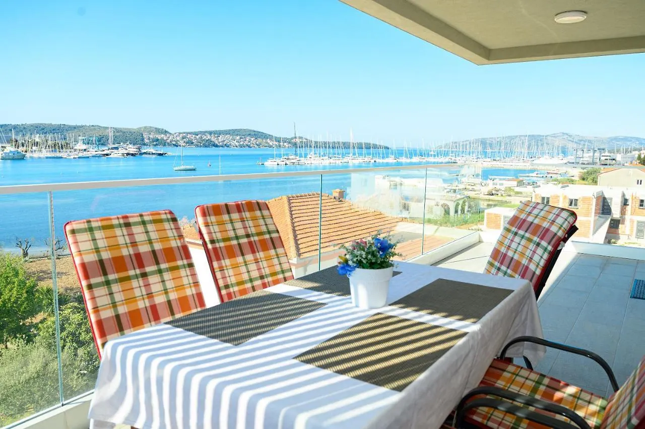 Apartment Seaside Trogir