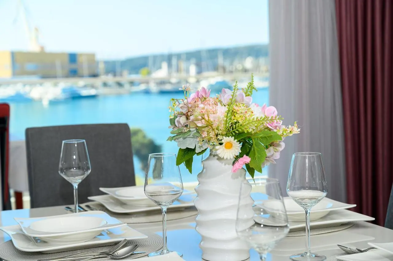 Apartment Seaside Trogir Croatia